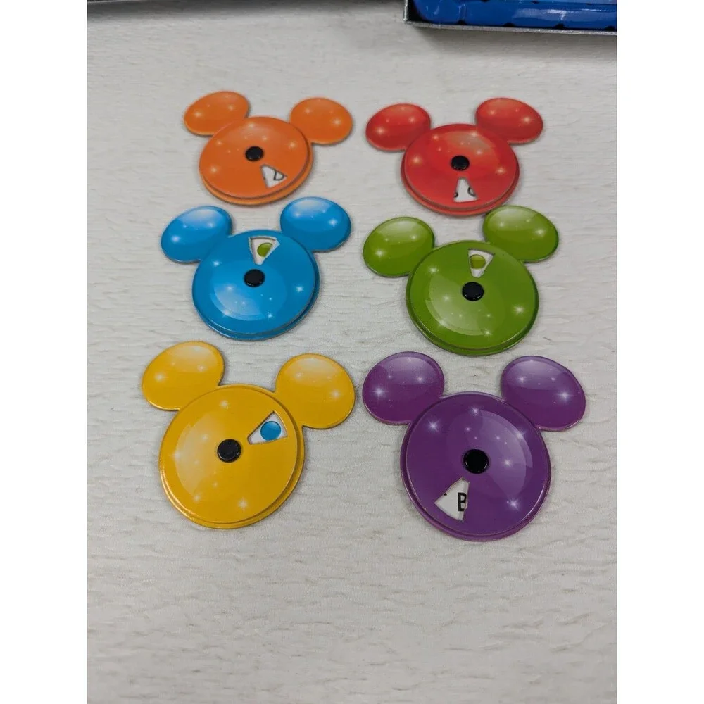 Pictopia Picture Trivia Disney Edition Board Game2-6 Players Age7+